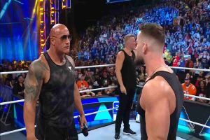 The Rock e Austin Theory sul ring di SmackDown