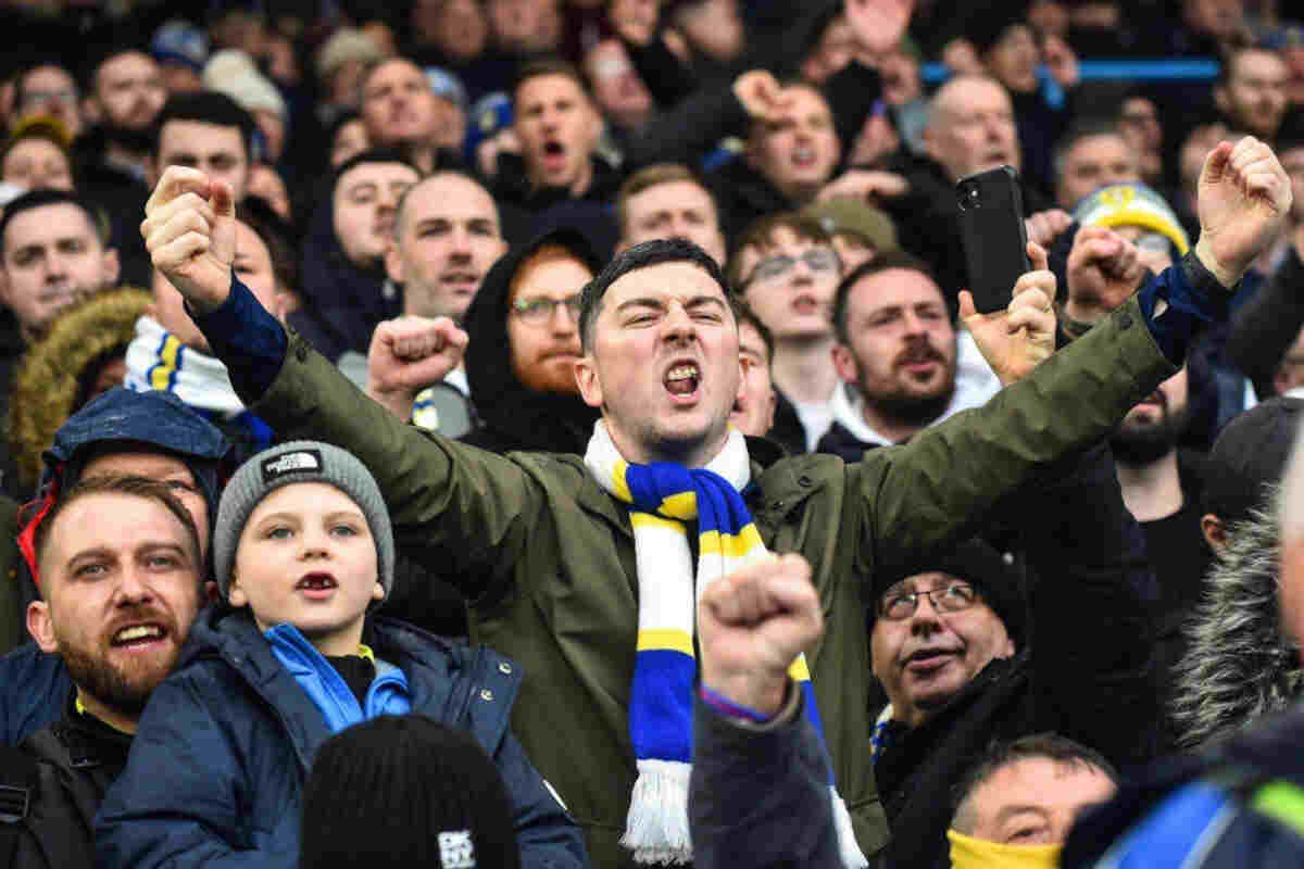 Tifosi del Leeds allo stadio