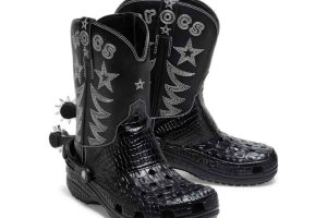 Crocs stivali cowboy