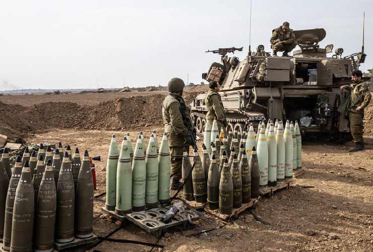 Proiettili di artiglieria al fosforo bianco nella disponibilità dell'esercito israeliano