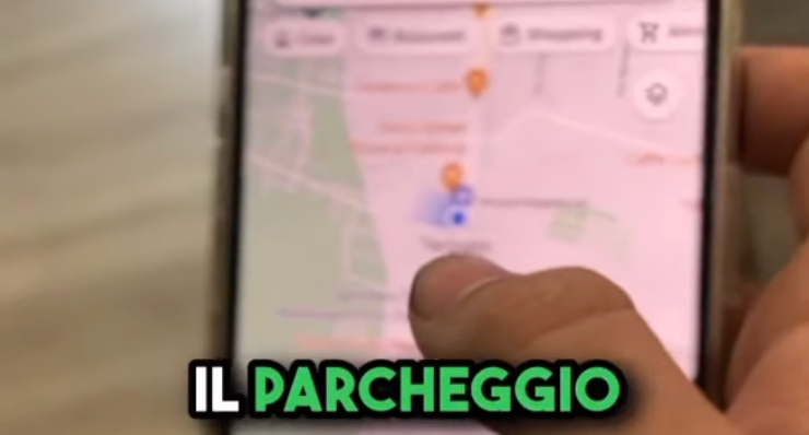 Google Maps con la funzione trova parcheggio