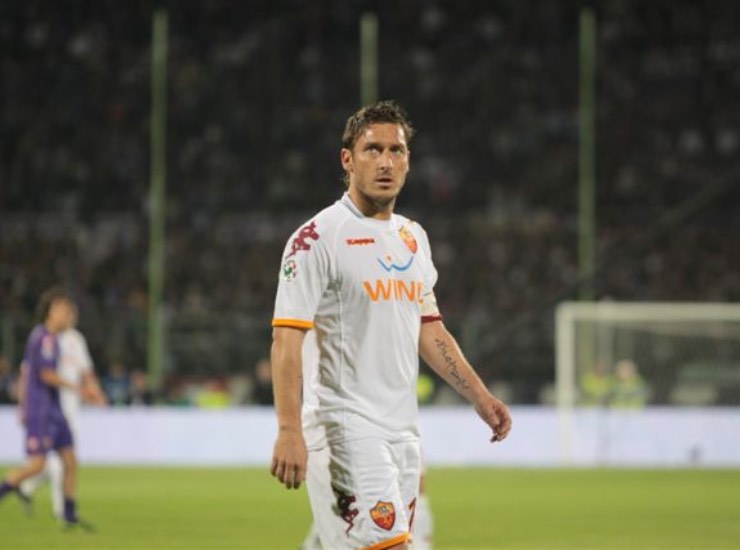 Francesco Totti sul campo da calcio