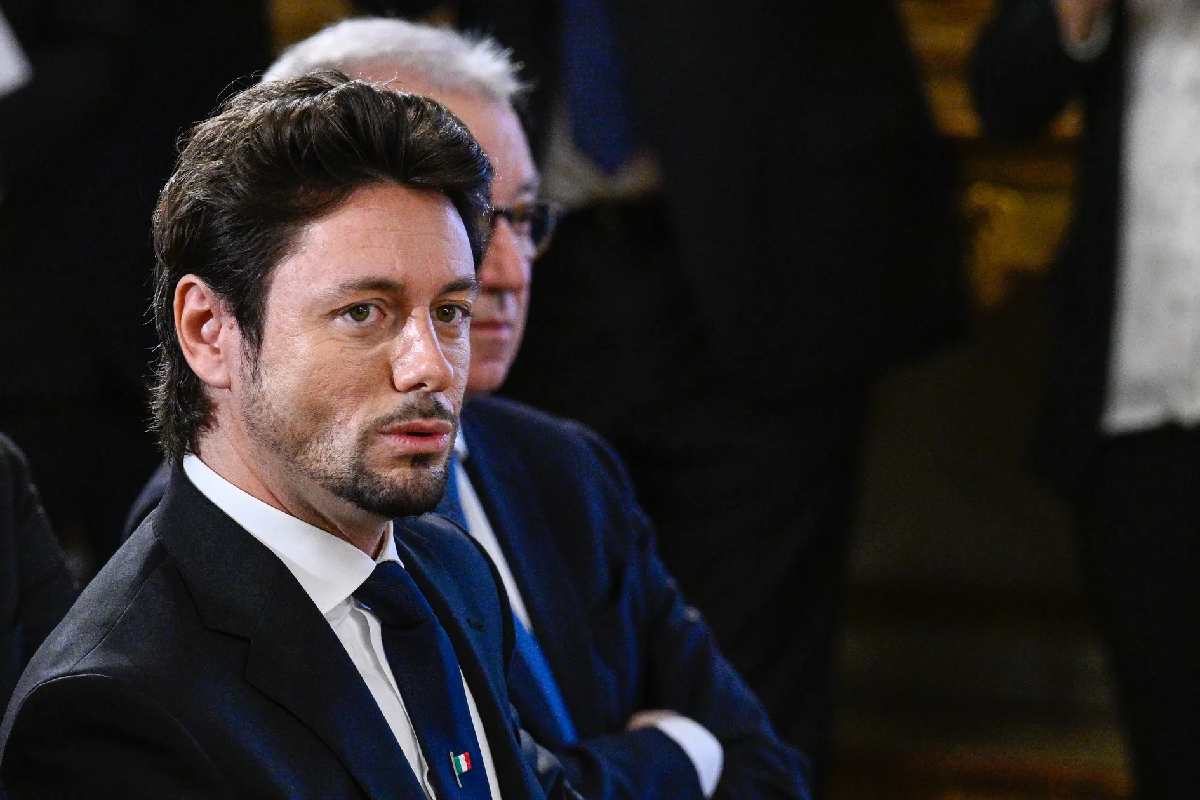 Andrea Giambruno vuole tornare a condurre su Mediaset